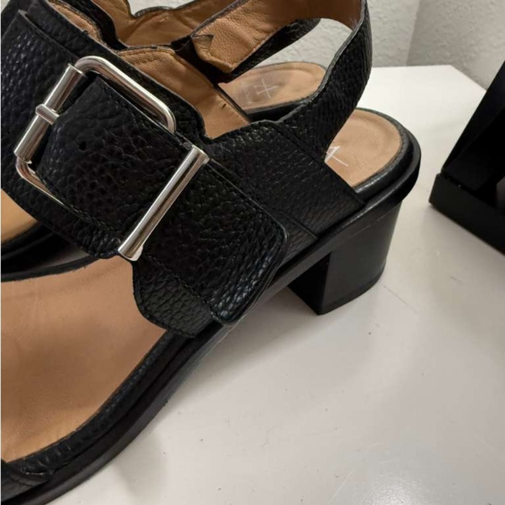 Aquatalia Black Leather Sandals with Silver Buckle - Picture 2 of 5
